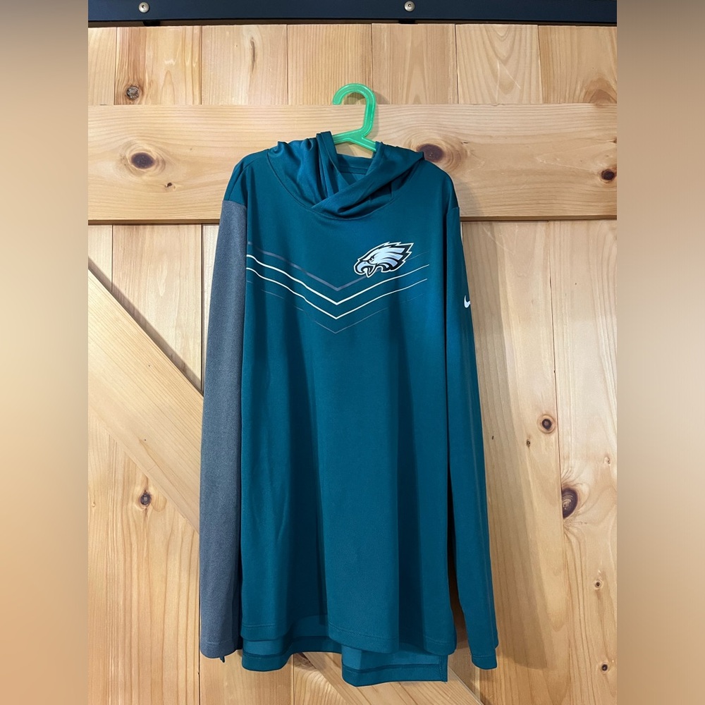 Men’s Nike Eagles Light Weight Hoodie